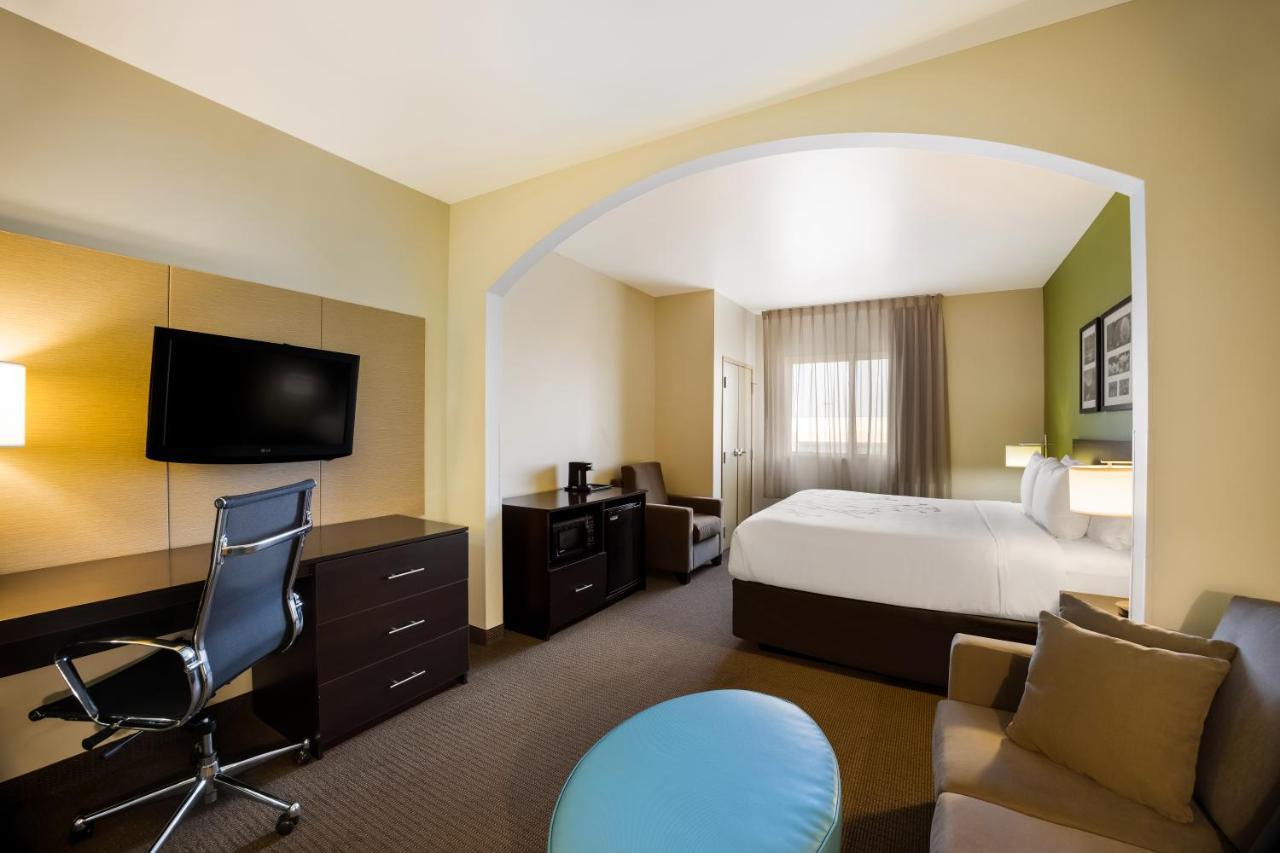 Sleep Inn & Suites Колби Экстерьер фото